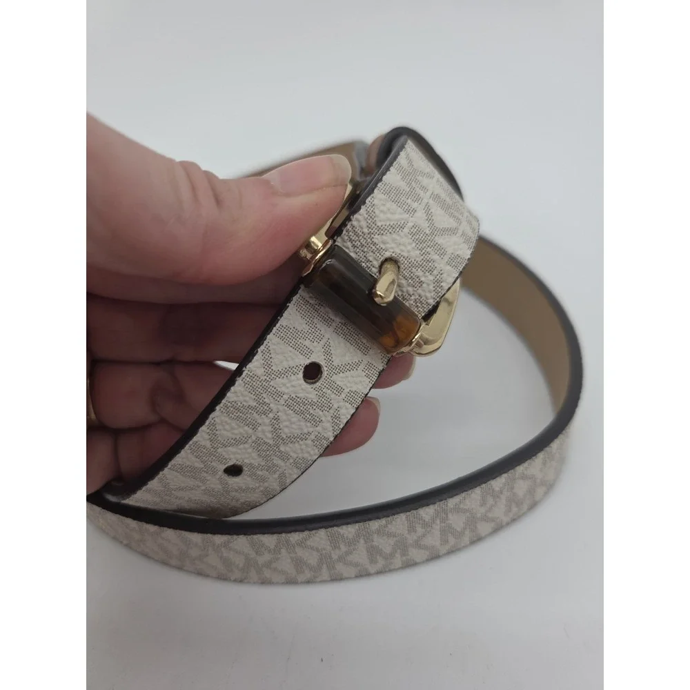 MK Michael Kors 1